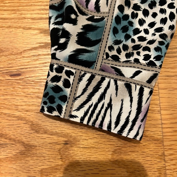 Vintage Alfred Dunner Animal Print Blouse - Picture 6 of 7
